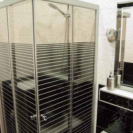 Hostelswidnicka24 Ostello *