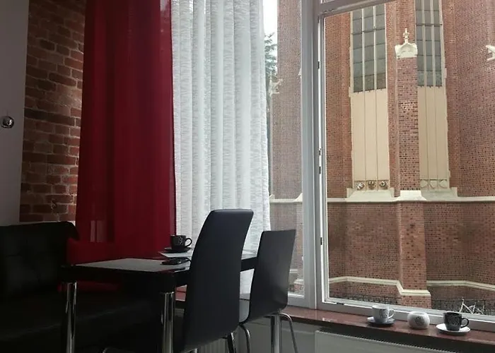 Hostelswidnicka24 Hostel Βρότσλαβ